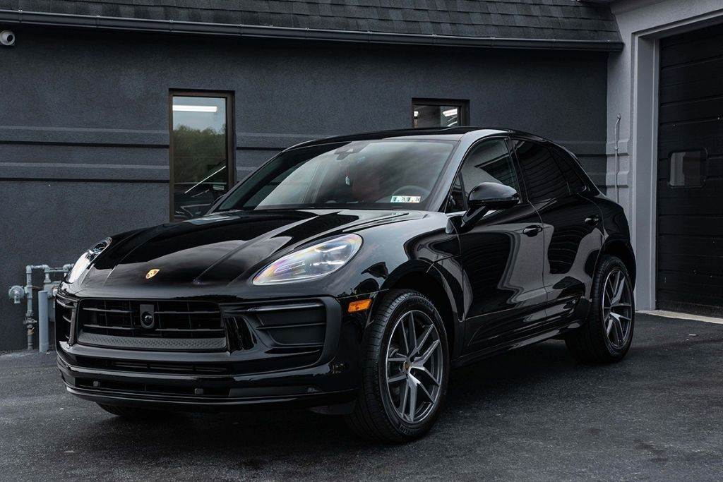 Why Professional Ceramic Coating Installation Makes a Difference